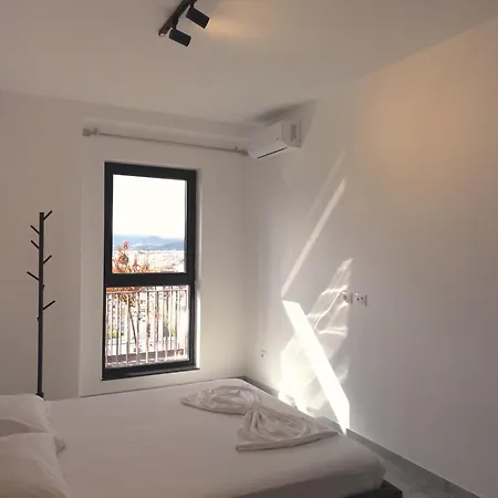 Chic Garden Διαμέρισμα Τίρανα