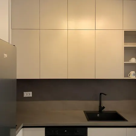 Chic Garden Apartment Tirana